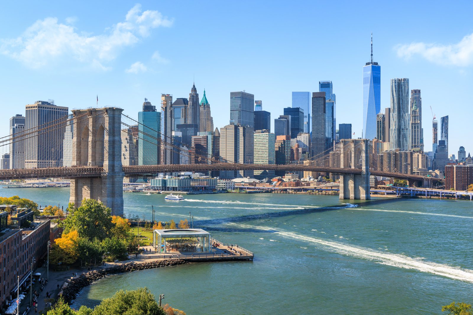 Lower Manhattan skyline featuring One World Trade Center